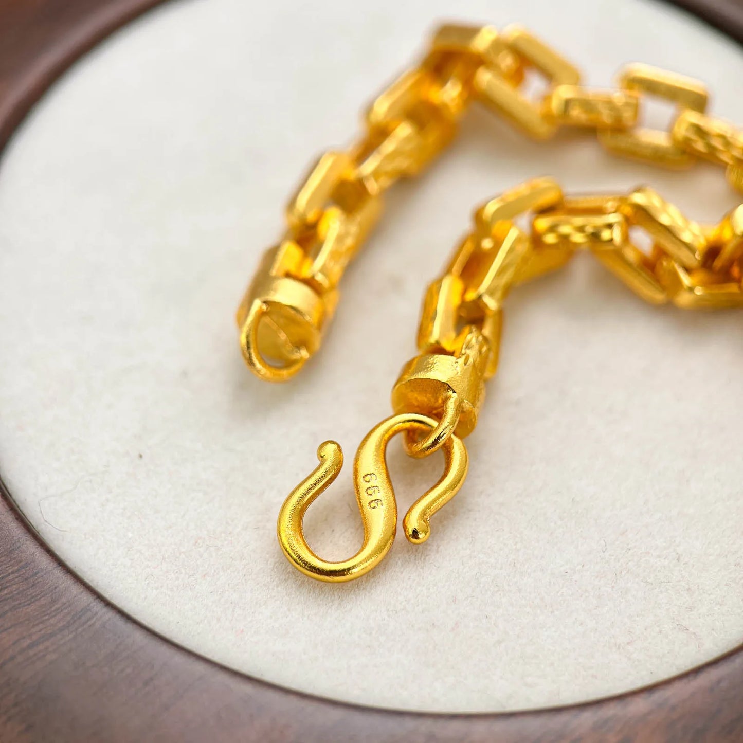 Luxurious 9999 24K real gold secret brand bracelet for men, square hand accessory, fashionable matching