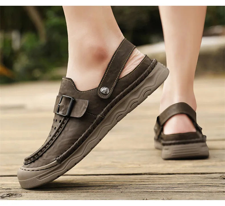 Summer Men‘s Sandals Casual Comfortable Men Slippers 2025 New Designer Sneakers Lightweight Outdoor Beach Sandals Men's Shoes