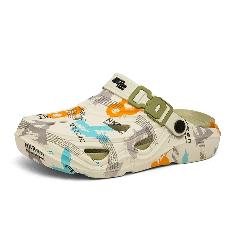 2025 New Men's Clogs Slippers Home Platform Sandals Summer Outdoor Beach Water Shoes Non-slip Male Sneakers Lightweight Sandals