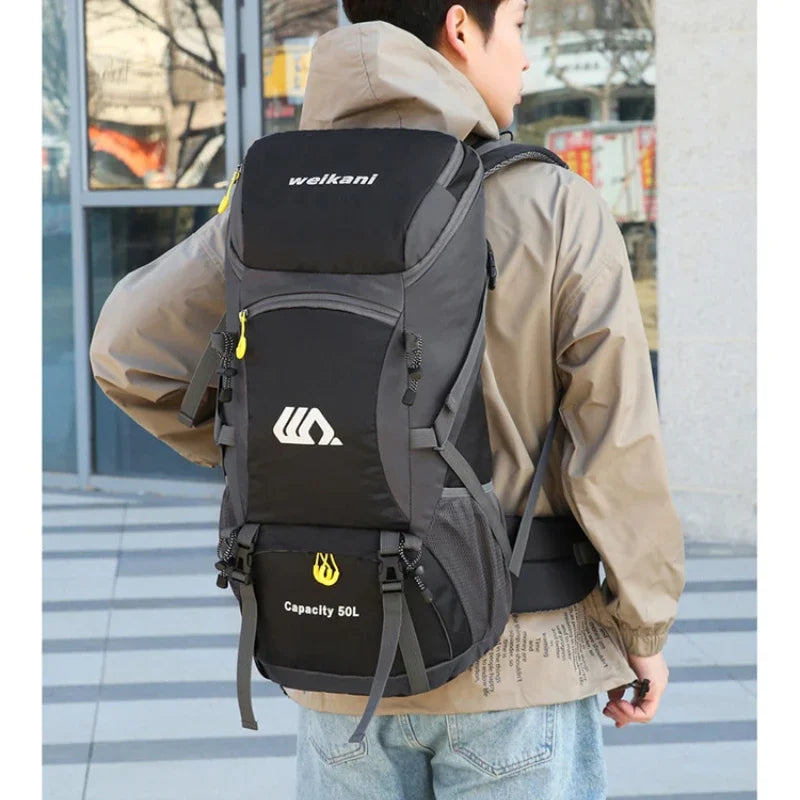 2025 new outdoor sports backpack mountaineering bag large capacity 50L men and women hiking camping bag travel shoulder bag