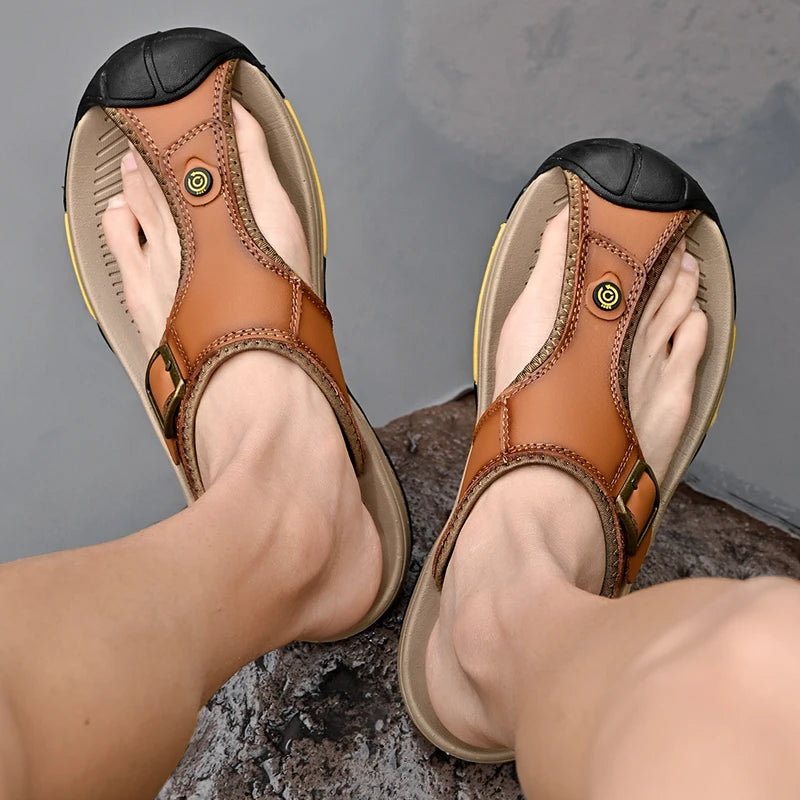 Genuine Leather Sandals Men Breathable Summer Shoes Man Waterproof Outdoor Men Sandals Antiskid Beach Sandals Footwear