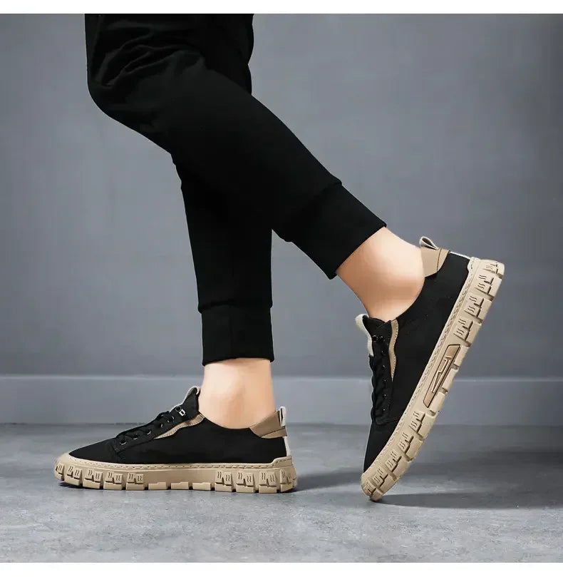 Sneakers for Men New Flats Casual Shoes One Pedal Breathable Men Loafers Stylish and Comfortable High-end Brand Shoes for Men