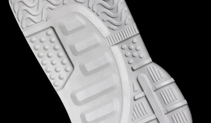 Sneakers Men High Top Shoes for Men Wild Casual Sports Male Tides Tenis Shoes NEW Outdoor Breathable Training Off White Trainers