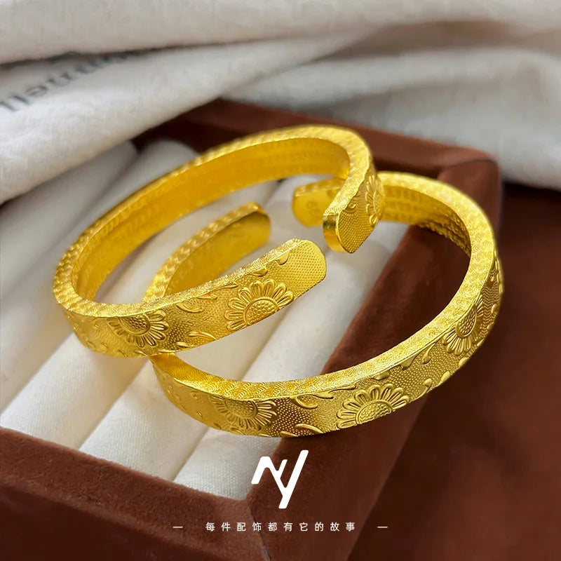 Real 9999 24k Gold Design Is Thickened and Wide, Facing the Sunflower and Engraved with the Heart Sutra, Open Bracelet Bracelet.