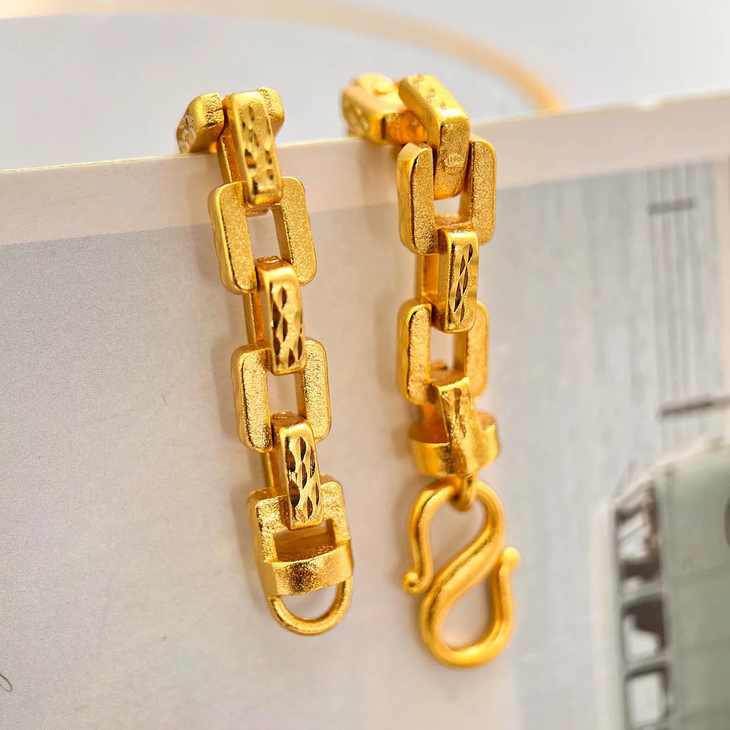 Luxurious 9999 24K real gold secret brand bracelet for men, square hand accessory, fashionable matching