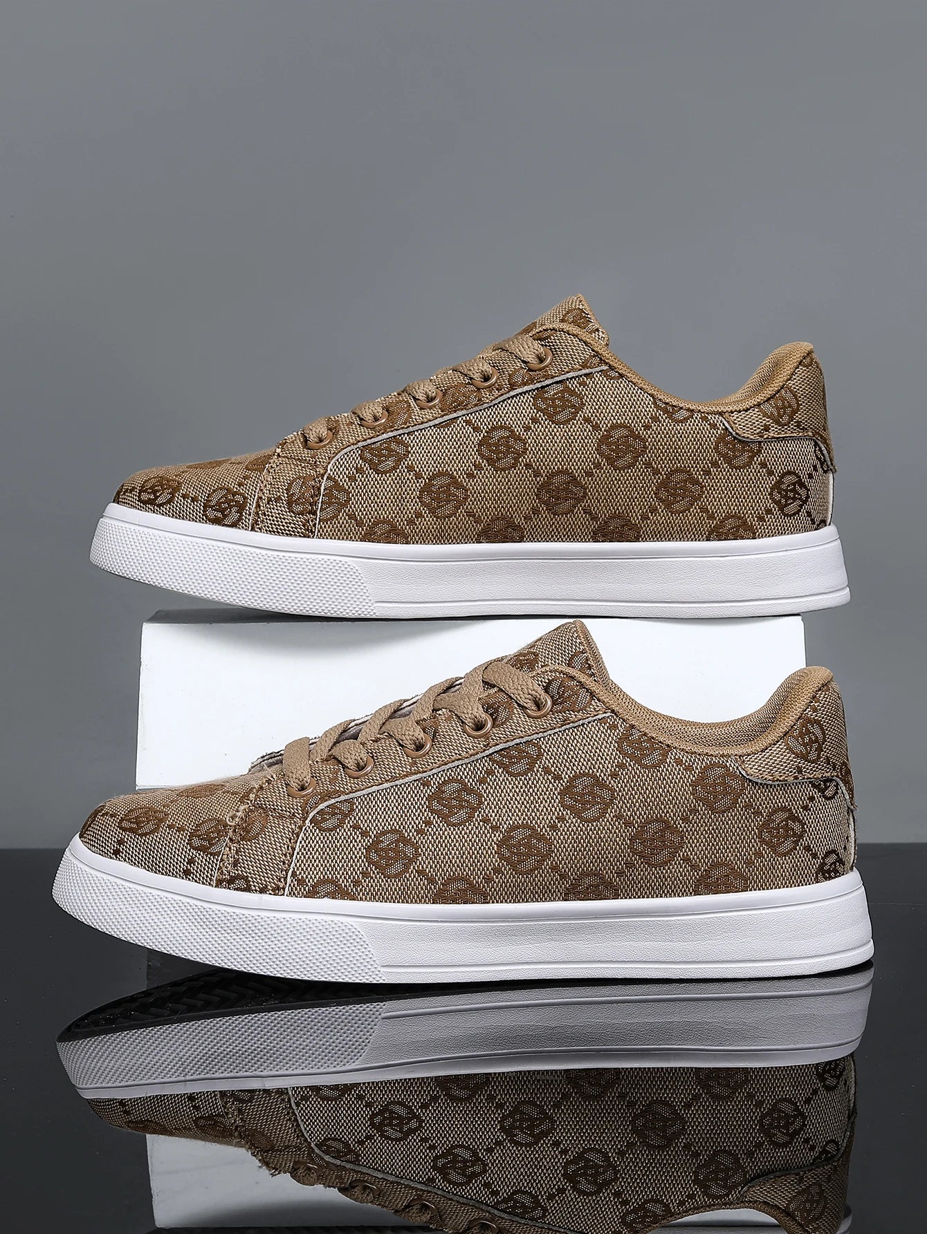 Men's Non-Slip Breathable Versatile Casual Sports Shoes Sneakers for Men