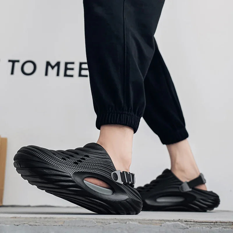 Summer Slippers for Men Driving Dual-Purpose Operating Room Baotou Clogs Soft Sole Outer Wear Home Casual Coconut Sandals