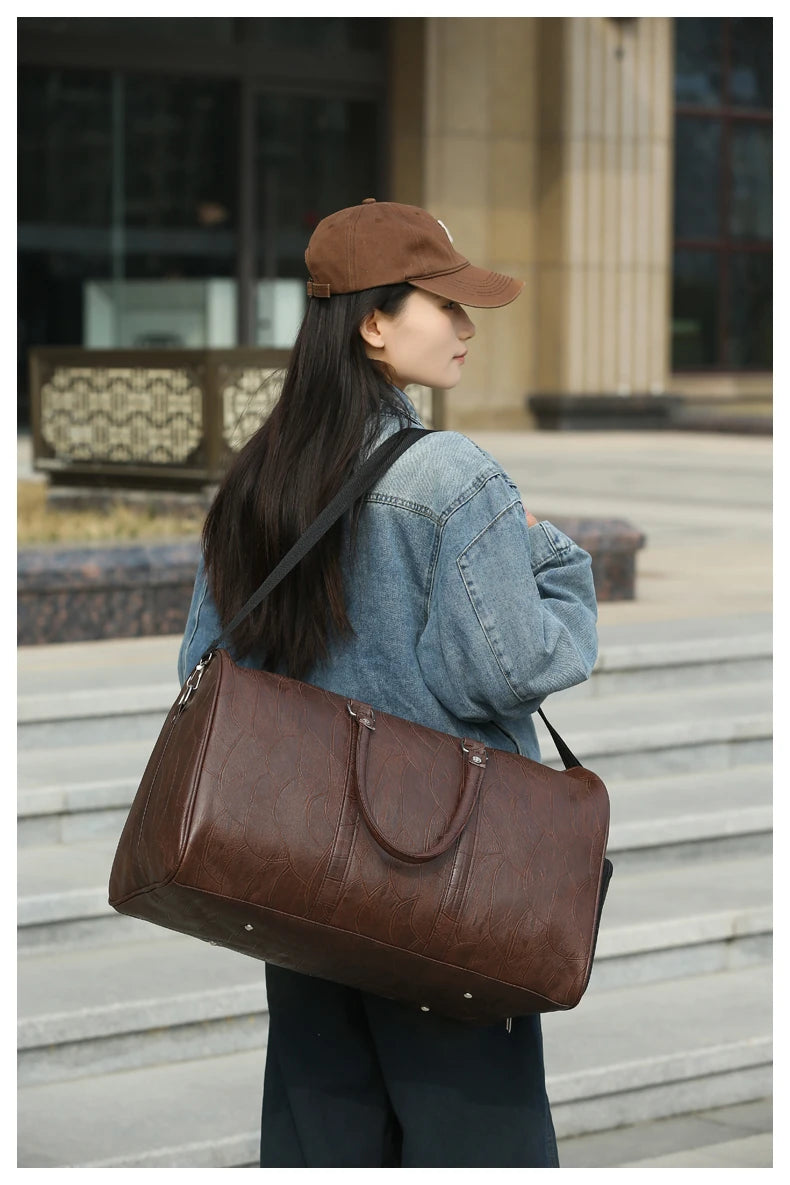 Soft Leather Travel Bag Large Capacity Fashion Weekend Bag Handle Bag Lightweight Sports Gym Bag With Separate Shoe Compartment