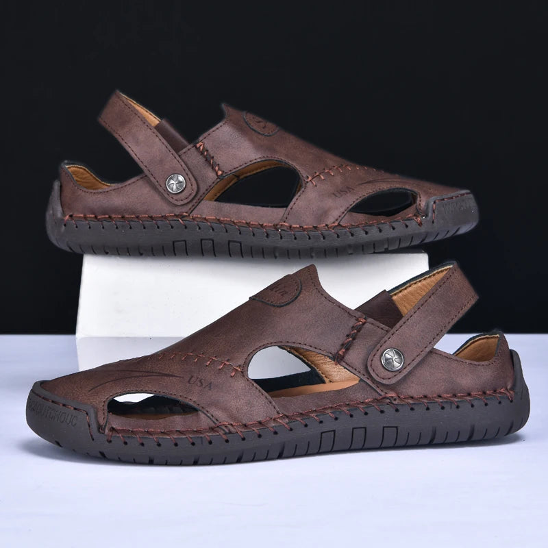 New Handmade Summer Sandals Men Breathable Leather Shoes Man Outdoor Men Sandals Antiskid Beach Sandals Hollow Shoes Fashion
