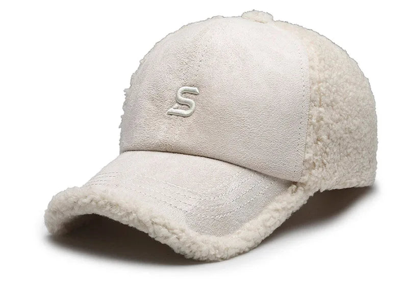 Baseball caps, outdoor warm caps, teddy velvet embroidered cold caps, stylish with warm hats