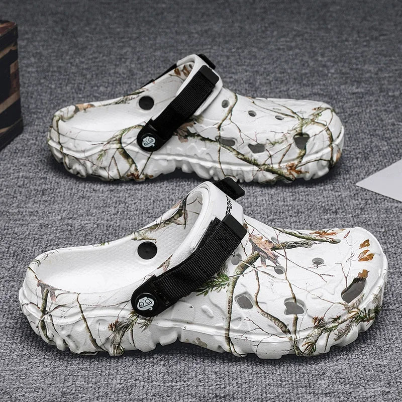 2025 Summer Men's Sandals Home Garden Shoes Lightweight Platform Male Slippers Soft Bottom Flip Flop Sandals Hot Outdoor Sandals