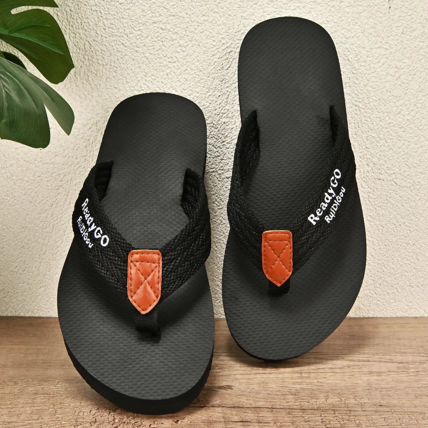 Men Slippers Breathable Soft Bottom Cloud Slides Men Flip flops Beach Shoes Male Suitable Indoor and Outdoor plus size 40-52