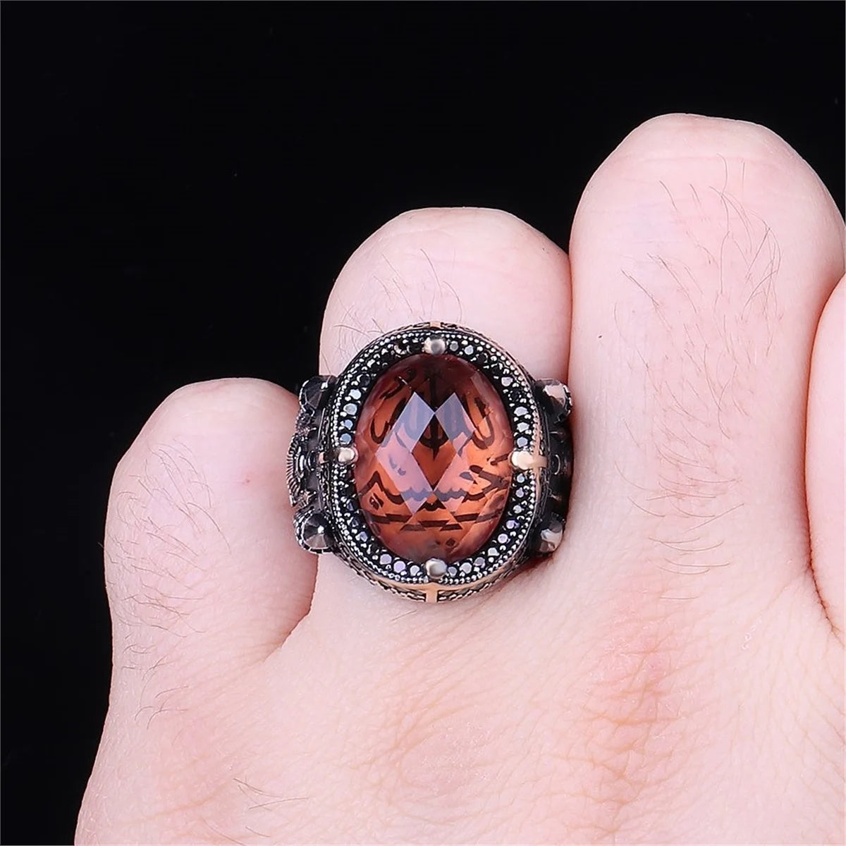 New Copper Material Open Adjustable Ring Amber Gemstone Personality High Jewelry Fashion Luxury Business Men's High-end Ring