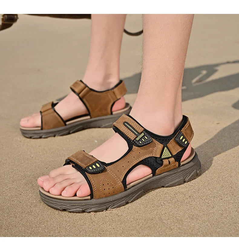 New Summer Men Genuine Leather Sandals Classic Casual Shoes Men Outdoor Beach Sandals Roman Summer Men's Water Shoes Size 38-46