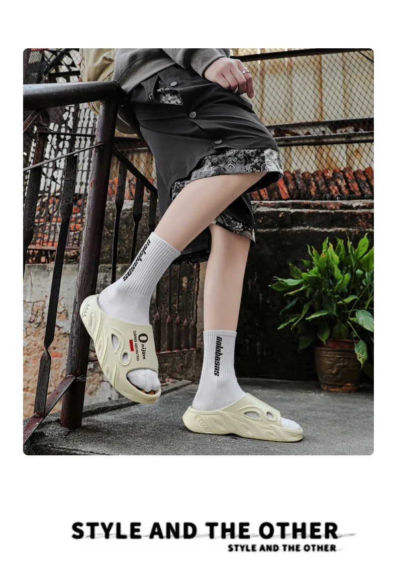 Summer Men's Massage Slippers Indoor Outdoor Sandals Beach Men Casual Shoes Comfortable Slides Flip-flop Men Women Home Slippers