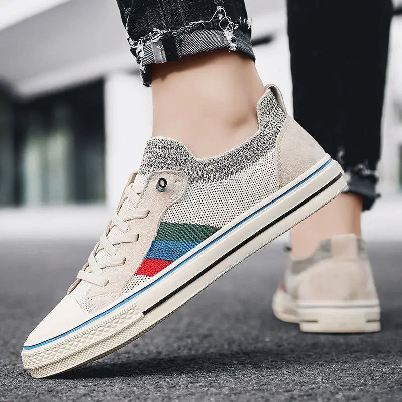 New Style Casual Shoes for Men Sneakers Lazy Slip on Man Shoes Breathable Summer Loafers Canvas Shoes for Men Mesh Sneakers