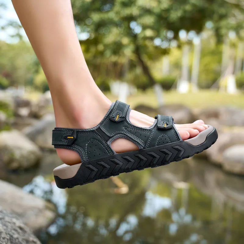 Men's Outdoor Genuine Leather Sandals High-quality Summer Non-slip Beach Sandals Fashion Breathable Walking Soft Bottom Sneakers