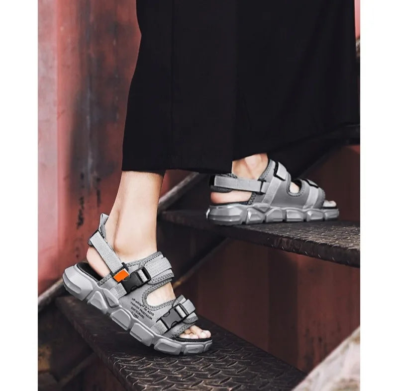 Summer High Quality Beach Sandals for Men Outdoor Breathable Wear-resistant Men Casual Sandals Fashion Holiday Shoes Zapatos De