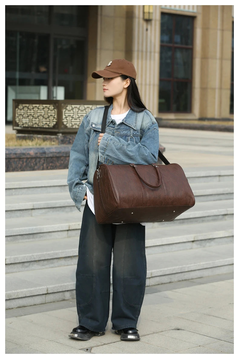 Soft Leather Travel Bag Large Capacity Fashion Weekend Bag Handle Bag Lightweight Sports Gym Bag With Separate Shoe Compartment