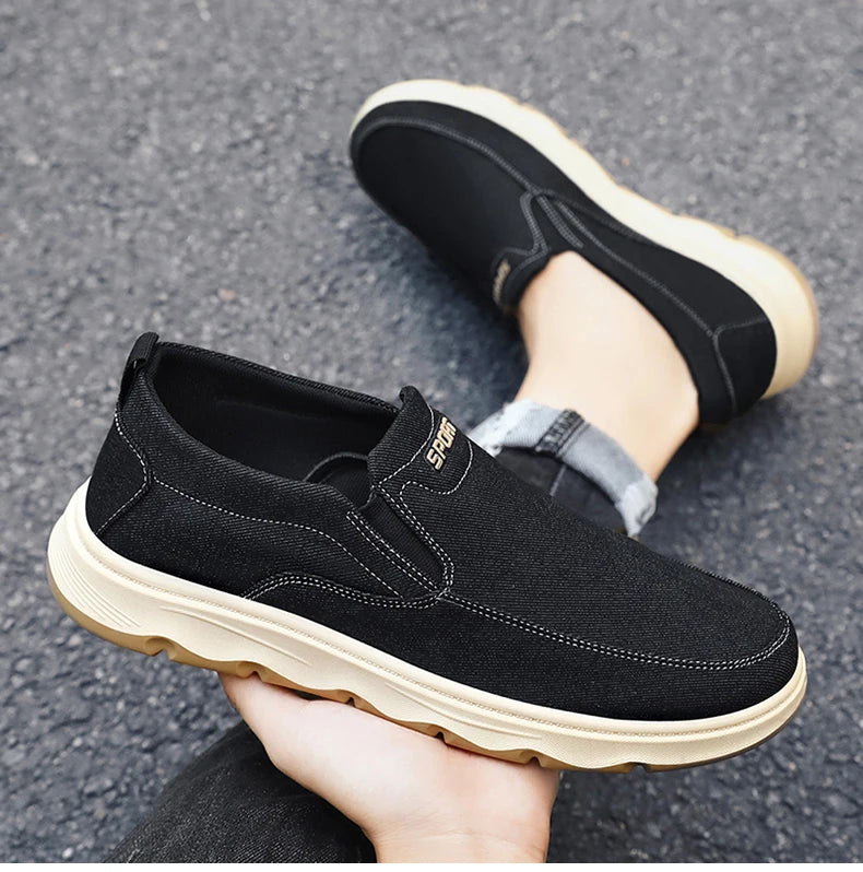 Men's walking sneakers 2025 Spring casual canvas shoes, low-top comfortable and breathable vulcanized shoes