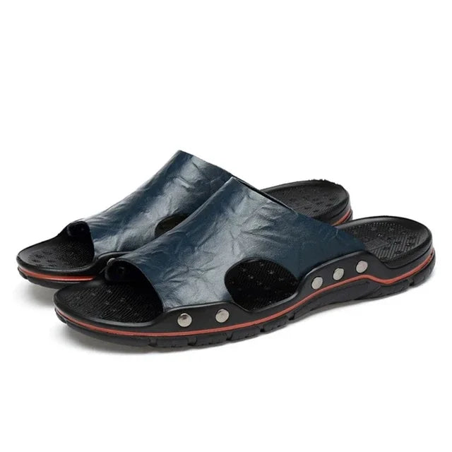 Summer Slippers New Men Sandals Soft Outdoor Slides High Quality Genuine Leather Comfortable Beach Sandals Outdoor Men Shoes