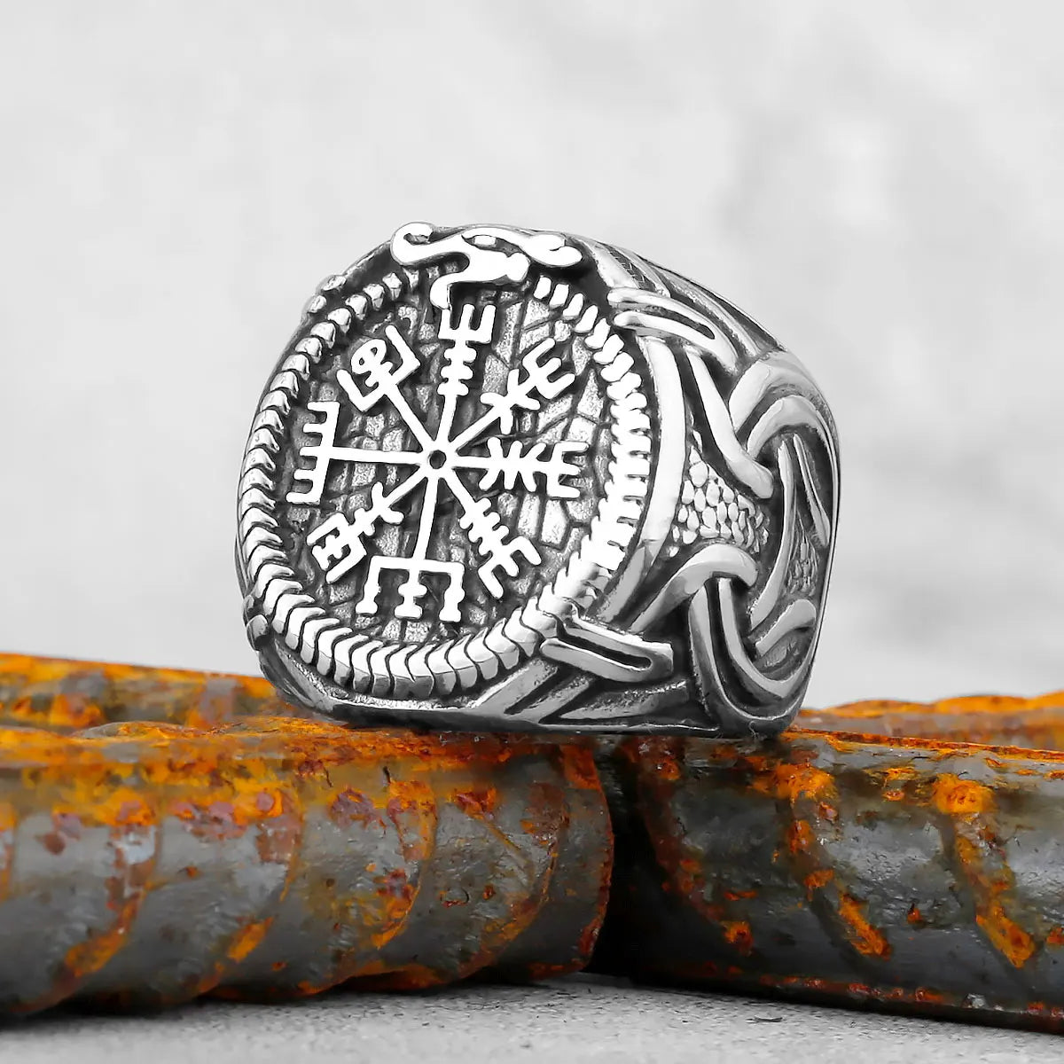 Vintage Stainless Steel Viking Amulet Ring Norse Compass Runes Men and Women Rings Teens Multi Style Jewelry Boyfriend Gift