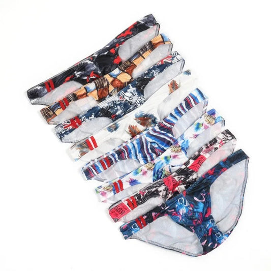 Men's Briefs. New Fashionable Low-Waist Printed Breathable U-Convex Men's Underwear