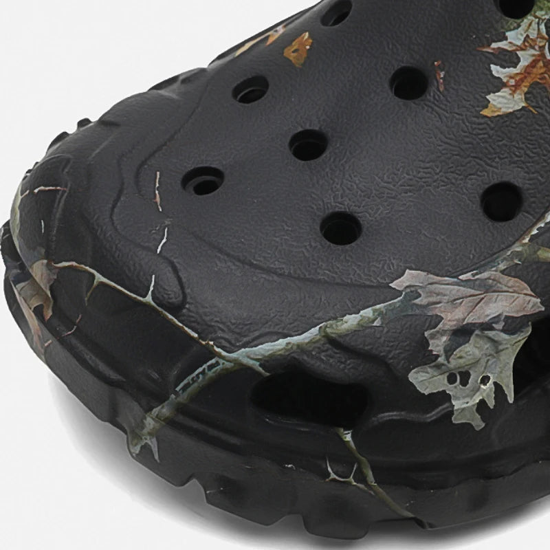 2025 Summer Men's Sandals Home Garden Shoes Lightweight Platform Male Slippers Soft Bottom Flip Flop Sandals Hot Outdoor Sandals