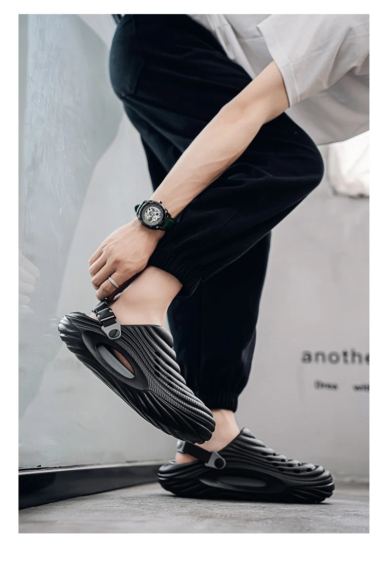 2025 New Men Massage Slippers Slides Indoor Outdoor Sandals Beach Casual Shoes Comfortable Sole Men's Slippers Big Size 40-45