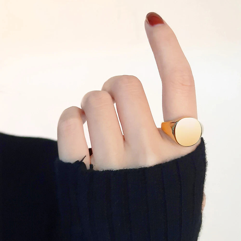 Customized Women Signet Ring Name Letter Pattern Logo Stainless Steel Rings Punk Candid Fashion Jewelry Male Wedding Accessories