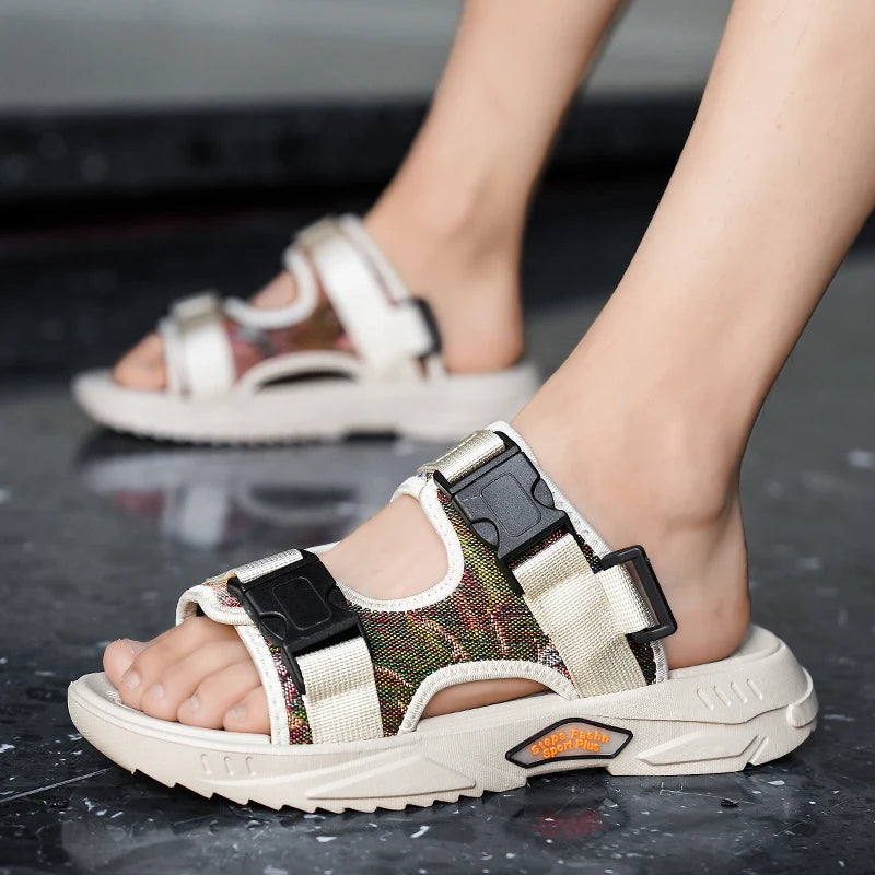 Hot Sale Men Sandals Outdoor Thick Bottom Non-Slip Sports Casual Sandals for Men Summer Wear-resistant Mens Slippers New Fashion