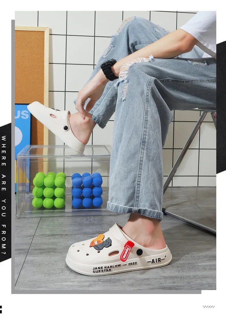 Summer Man Sandals Lightweight Home Beach Sandals Women Slippers Outdoor Quick Dry Flat Soft EVA Hole Shoes Women Clogs 2024
