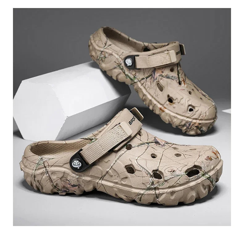 2025Men Slippers High Quality Classic Outdoor Anti-Slip Garden Shoes Lightweight Fashion Casual Sandals Sandals for Men Platform