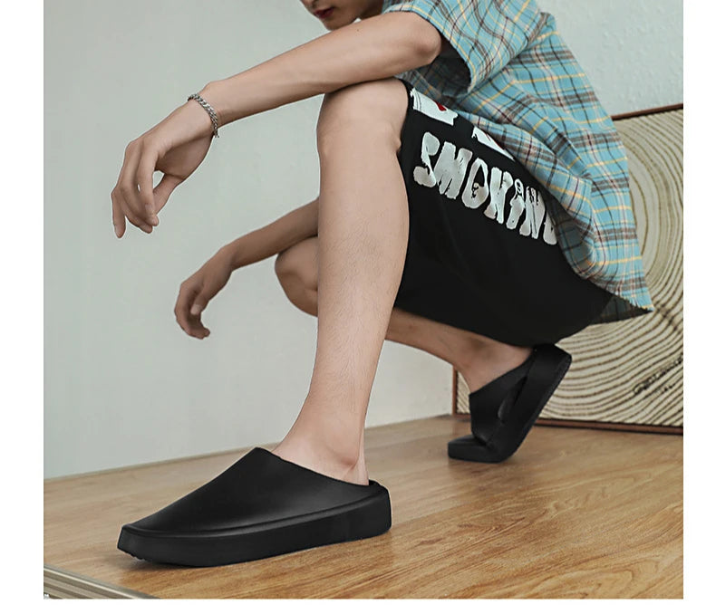 Comfortable Slippers for Men Women Stylish Summer Beach Slides Couples Hollow Out Sandals Anti-Slip Bathroom Slippers