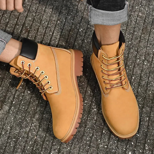 Men Boots High Top Boots Men's Leather Shoes Winter Fashion Plush Warm Shoes Outdoor Sneakers Lace Up Non-Slip Ankle Boots Male