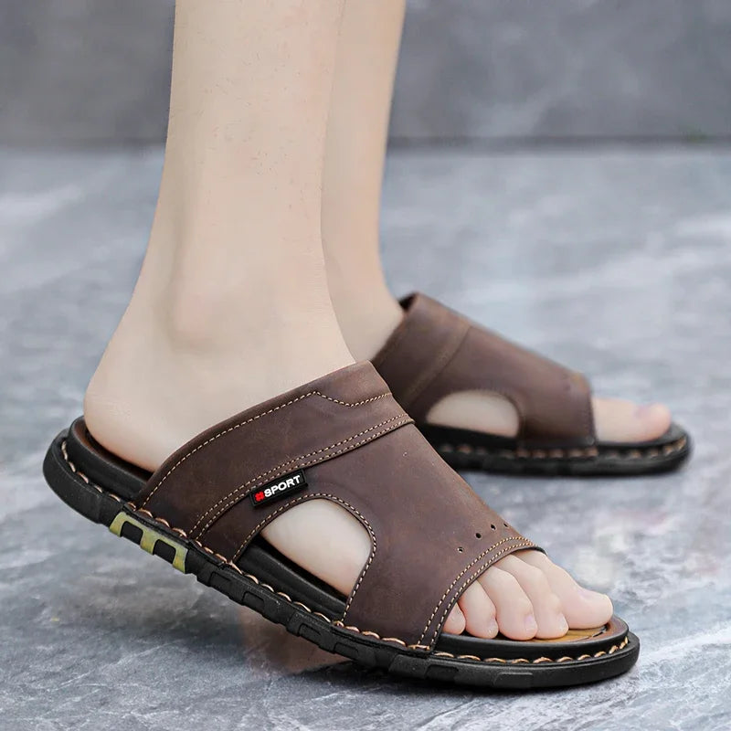 2025 Mens Slippers Summer Casual Shoes Beach Sandals Outdoor Slides Walking Comfort Leather Luxury Designer Fashion Lightweight