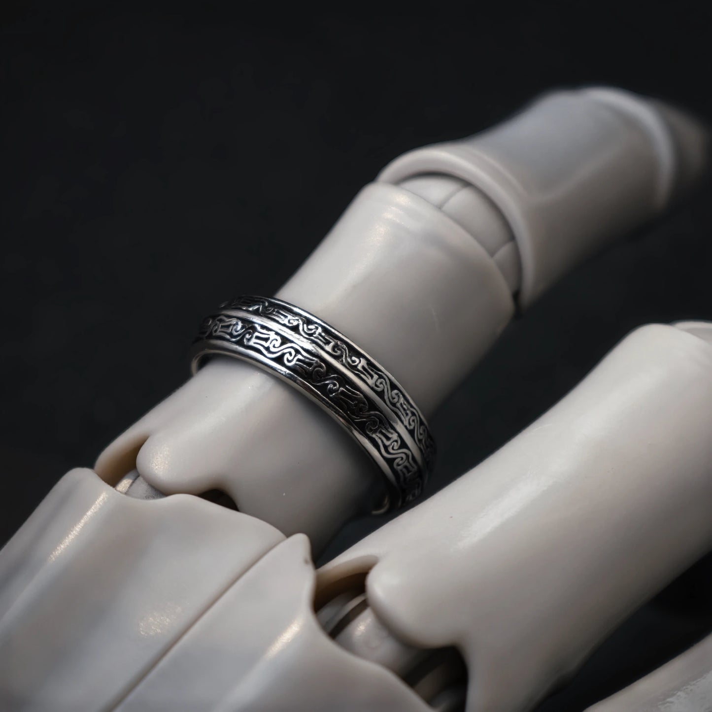 Retro Zoomorphic Spiral Motif Adjustable Open Ring For Men Silver-plated Copper Gothic Edgy Jewelry Historic Accessories Gift
