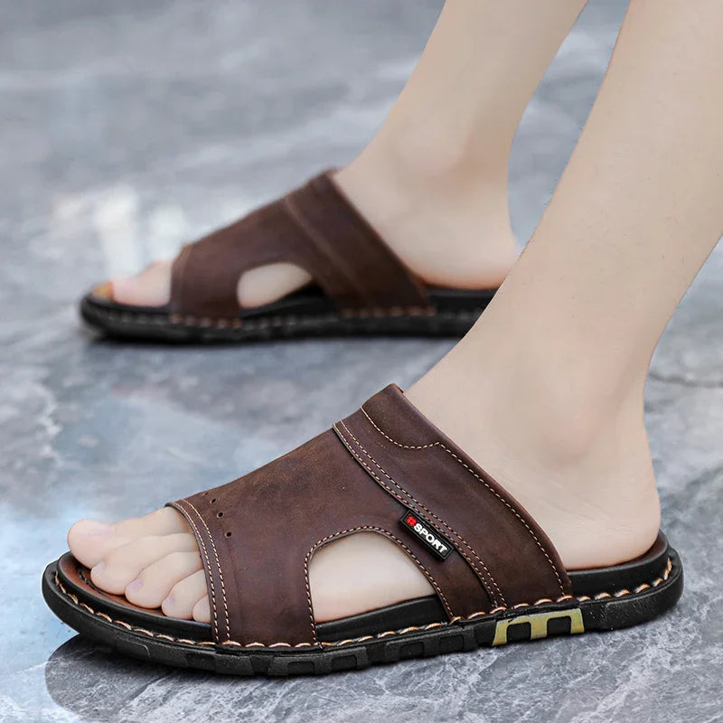 2025 Mens Slippers Summer Casual Shoes Beach Sandals Outdoor Slides Walking Comfort Leather Luxury Designer Fashion Lightweight