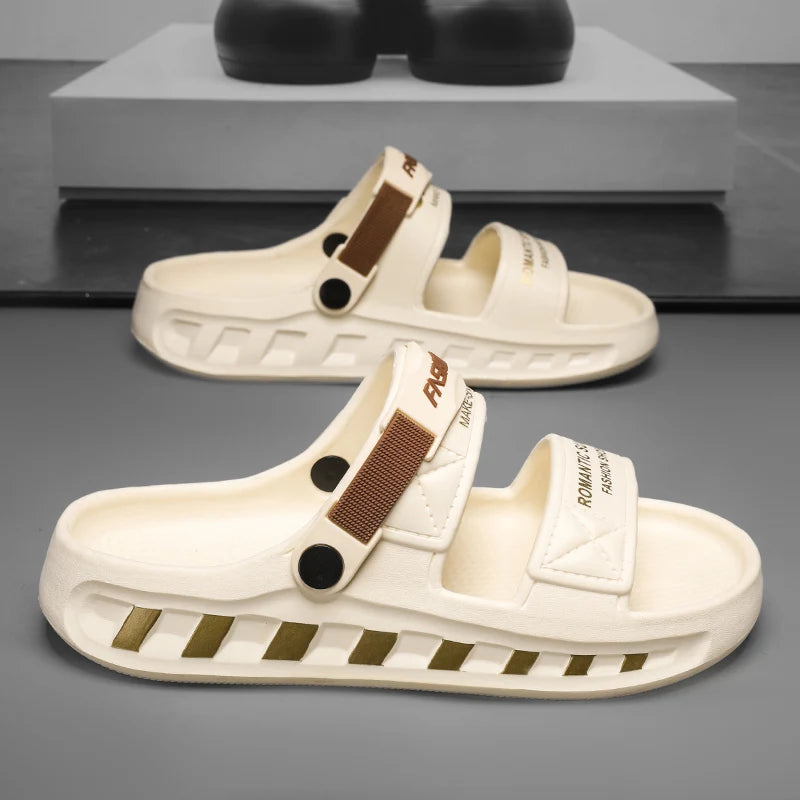Men's outdoor slippers Men's comfortable beach shoes Fashion men's waterproof light shoes Men's summer simple EVA slippers