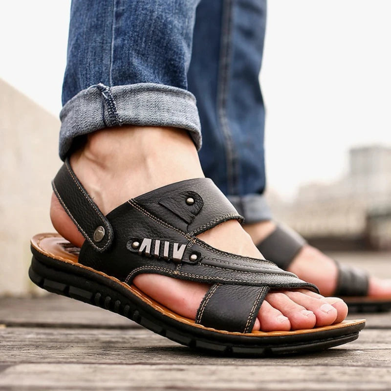 Men's Sandals Fashion Casual Leather Sandals Outdoor Non Slip Trekking Sandalias Summer New Beach Shoes for Man Designer Slipper