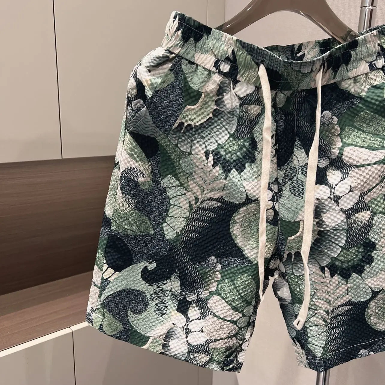 Shorts for Men's Retro Printed Shorts Versatile Casual and Fashionable Shorts Beach Style Five-point Pants