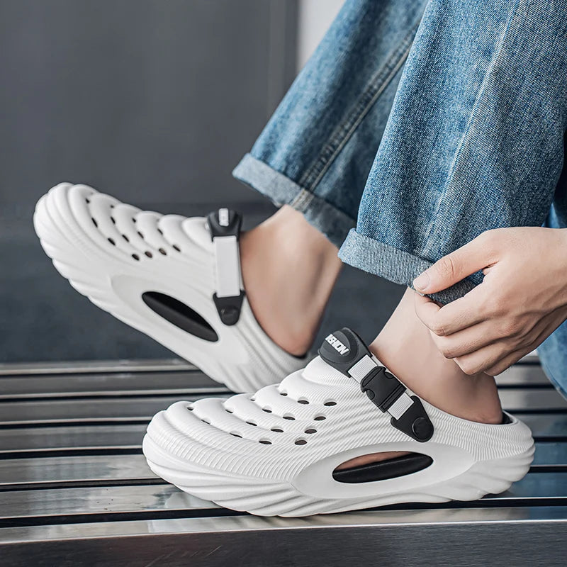 2025 New Men Massage Slippers Slides Indoor Outdoor Sandals Beach Casual Shoes Comfortable Sole Men's Slippers Big Size 40-45