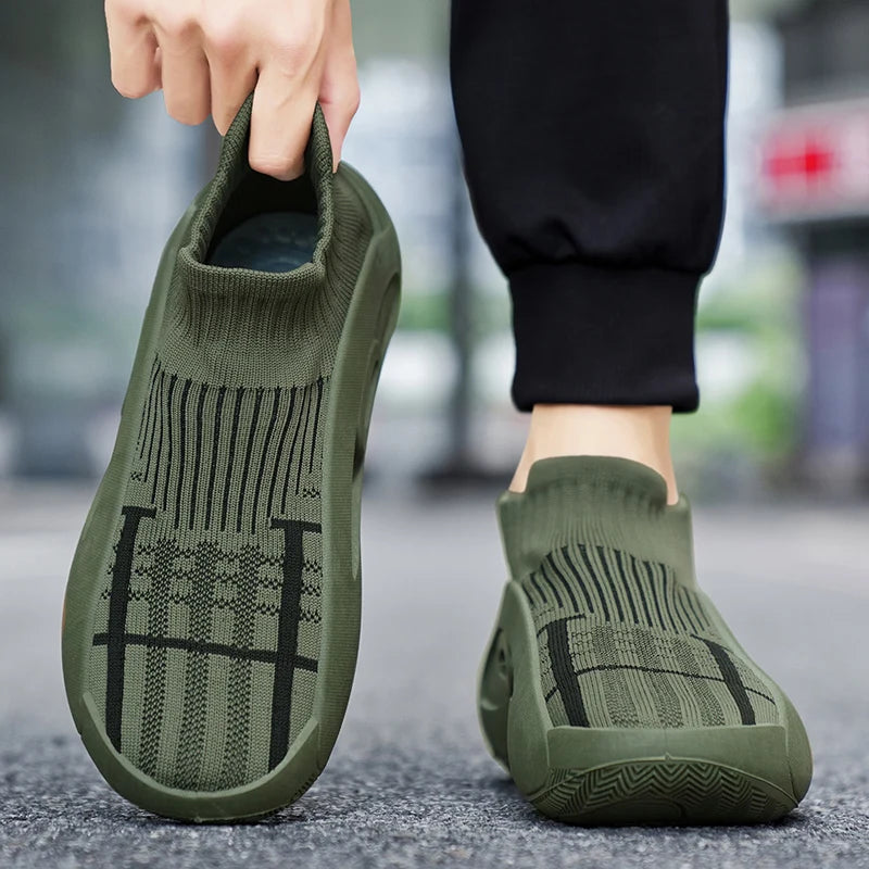 Summer Sneakers for Men Breathable Socks Casual Sports Shoes New Arrival Black Green Men Trainers Platform Designer Sneakers Men