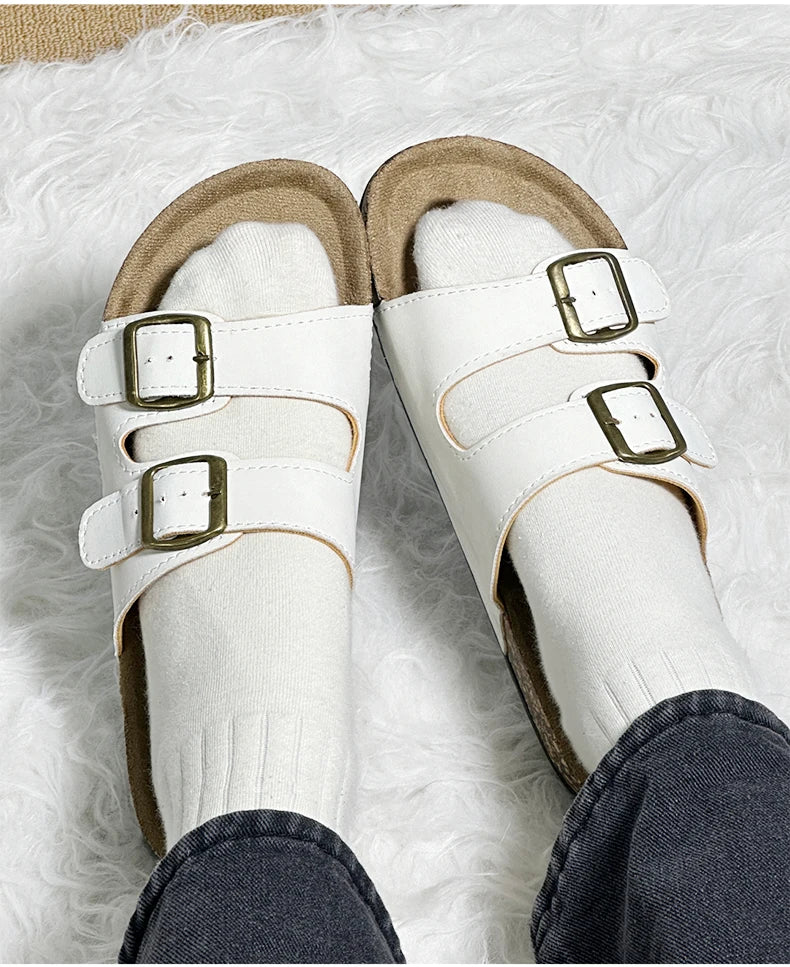 1 Pairs of Leather Sandal For Men And Women Beach Sandals 2025 Designer Men's Shoes Comfortable Slipper Original Brands Shoes