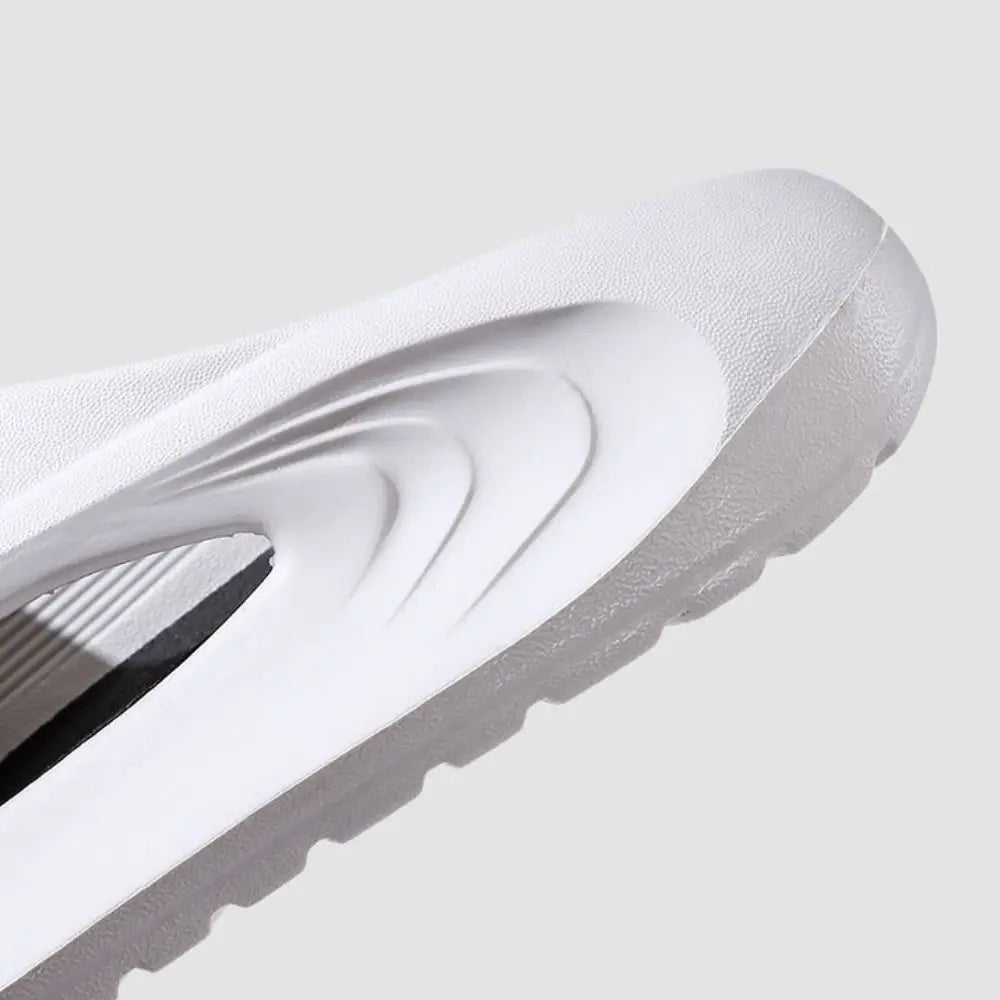 Summer Slippers for Men and Women Thick Bottom Eva Step on the Poop Feeling Outside Wear Non-slip Casual Bathroom Slippers