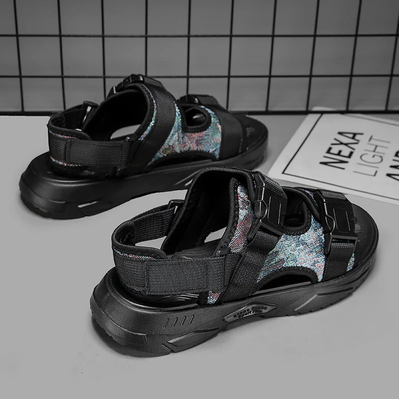 Hot Sale Men Sandals Outdoor Thick Bottom Non-Slip Sports Casual Sandals for Men Summer Wear-resistant Mens Slippers New Fashion
