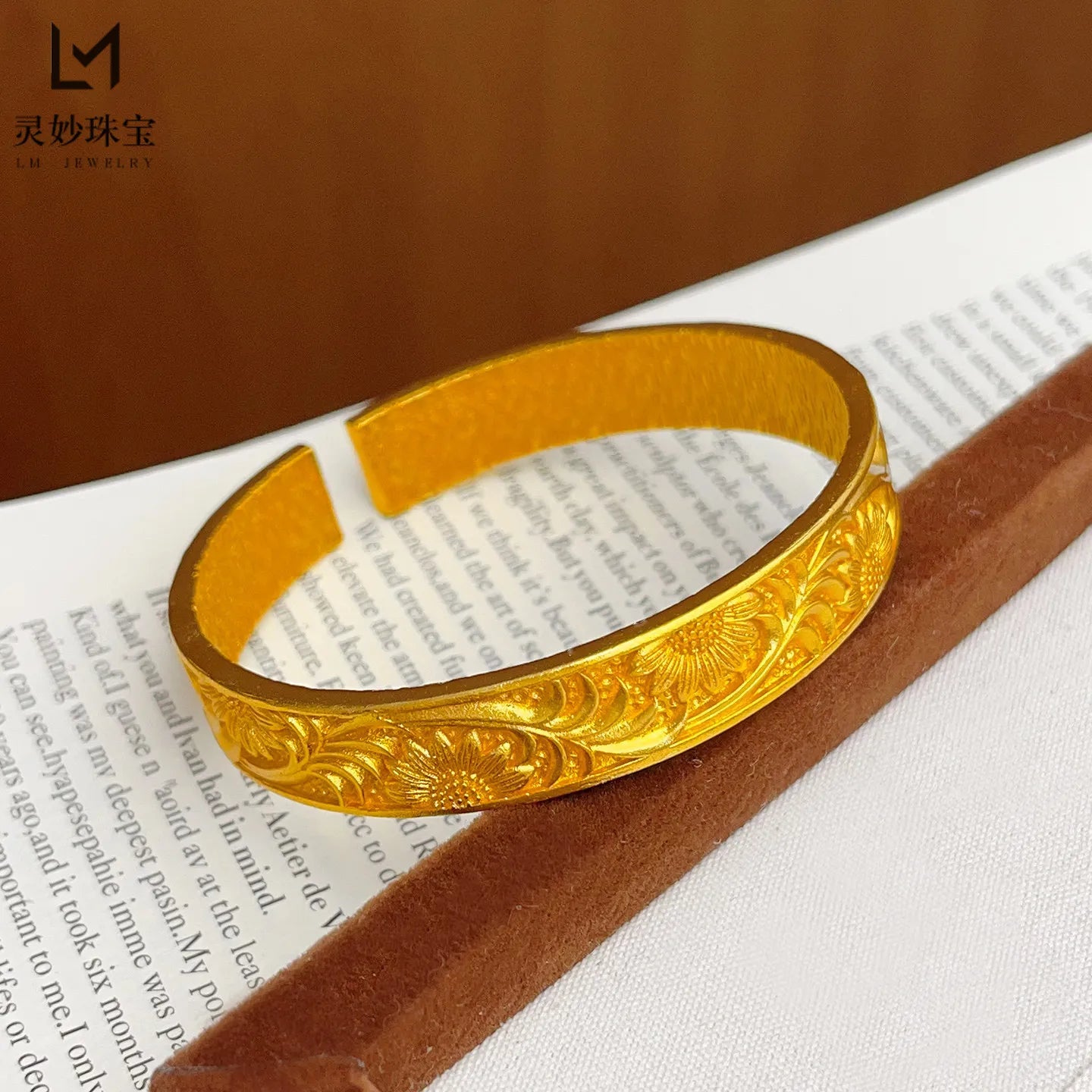 Classic Bangle Women's 24K Gold AU999 - 24K Gold Retro Fortune Flower Bangle, Carved Craft, Luxury Collection