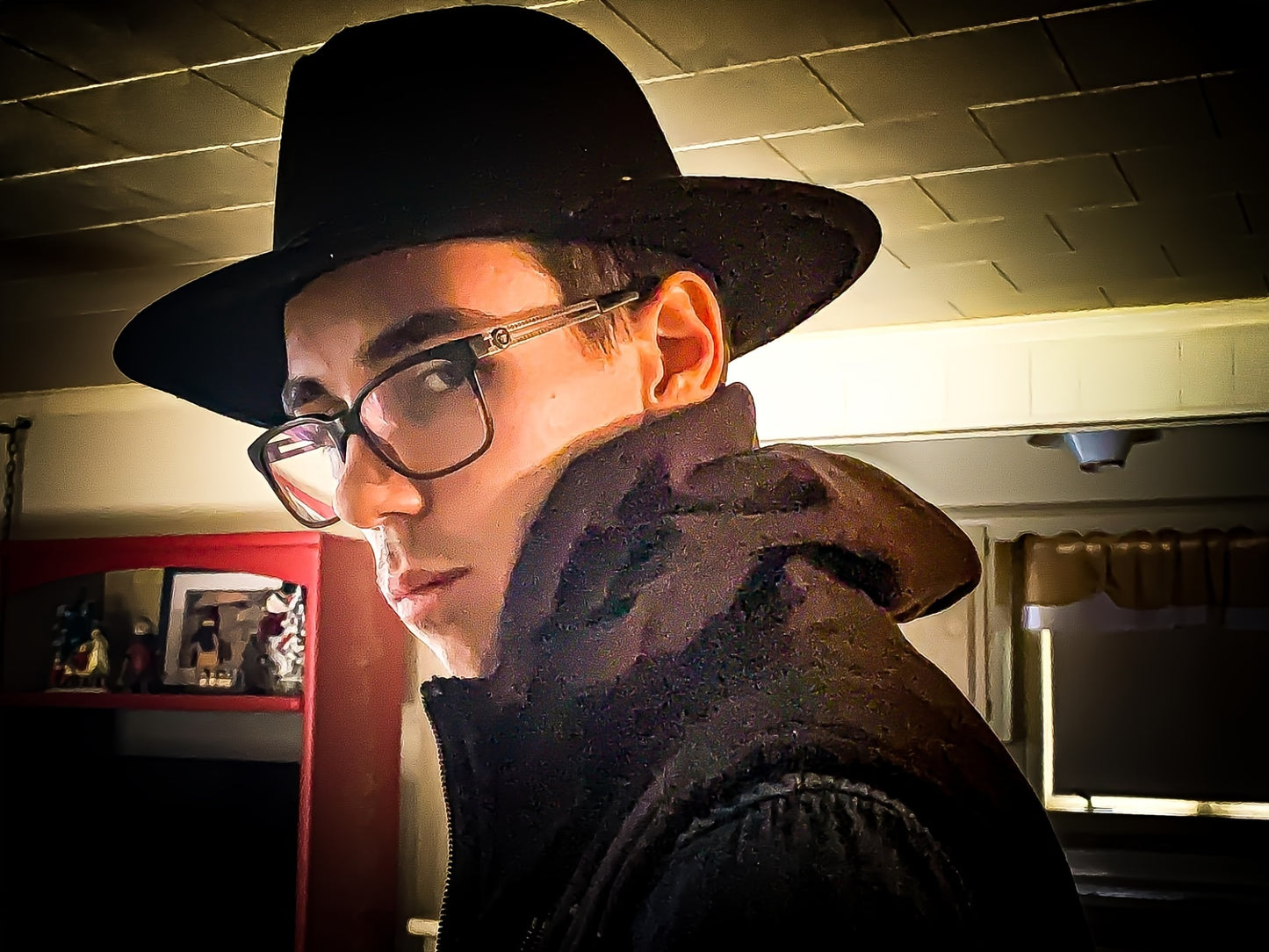 Vintage-Inspired 4-Pack Unisex Fedora Hats - Classic Cowboy/Cowgirl Panama Caps with Slim Band - High-Quality Woven Polyester, Machine Washable, Ideal for Cosplay, Photo Props & Festivals