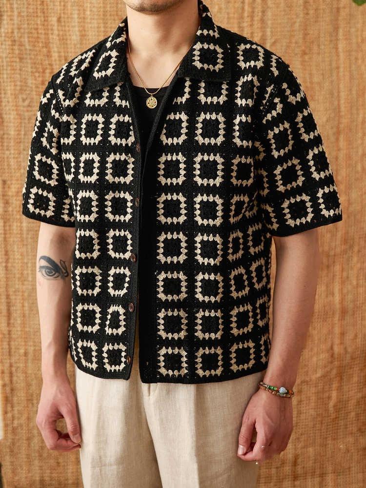 Knitted Sweater Seamless Weaving Short Width Casual Short Sleeve Cardigan Shirt